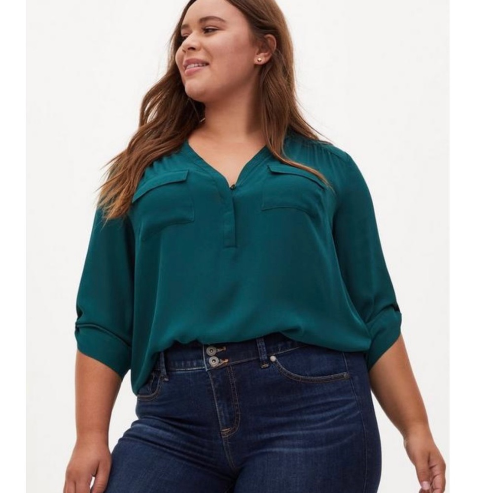 TORRID HARPER GEORGETTE PULLOVER 3/4 SLEEVE BLOUSE in TEAL NWT